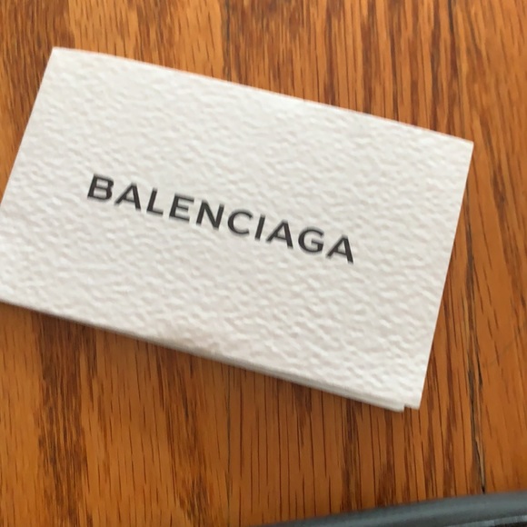 BALENCIAGA BAG - Picture 3 of 7